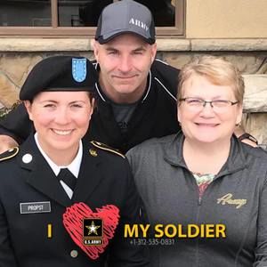 Meet your Posher, Lisa